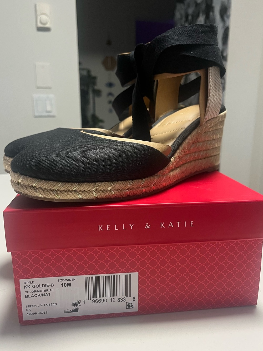Kelly & Katie Black Espadrille Wedge Sandals with Ankle Tie, size 10